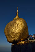 Myanmar - Kyaikhtiyo Pagoda, the Golden Rock 